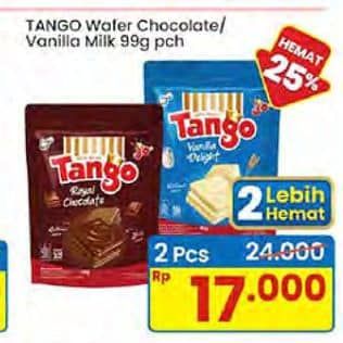 Promo Harga Tango Wafer Chocolate, Vanilla Milk 115 gr - Indomaret