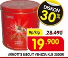 Promo Harga VENEZIA Assorted Biscuits 250 gr - Superindo