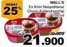 Promo Harga WALLS Ice Cream Chocolate Vanilla With Chocolate Chip, Neopolitana 700 ml - Giant