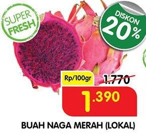 Promo Harga Buah Naga Merah Lokal per 100 gr - Superindo