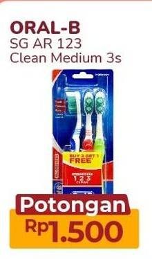 Promo Harga ORAL B Toothbrush All Rounder 1 2 3 Clean 40, Medium 3 pcs - Alfamart