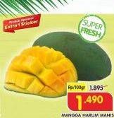 Promo Harga Mangga Harum Manis per 100 gr - Superindo