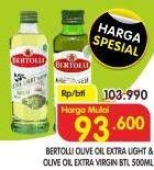 Promo Harga BERTOLLI Olive Oil Extra Light, Extra Virgin 500 ml - Superindo