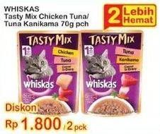 Promo Harga WHISKAS Tasty Mix Chicken With Tuna Carrot In Gravy, Tuna With Kanikama Carrot In Gravy 70 gr - Indomaret