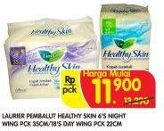 Promo Harga LAURIER Healthy Skin Night Wing 35cm 6s / Day Wing 22cm 18s  - Superindo
