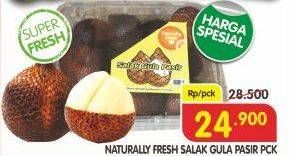 Promo Harga NATURALLY Fresh Salak Gula Pasir  - Superindo