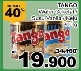 Promo Harga TANGO Wafer Chocolate, Cheese, Vanilla Milk 300 gr - Giant