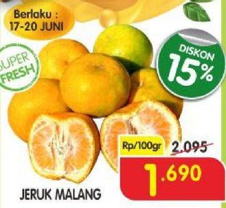 Promo Harga Jeruk Malang per 100 gr - Superindo