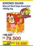Promo Harga KHONG GUAN Assorted Biscuit Red 1600 gr - Indomaret