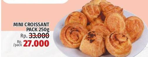 Promo Harga Croissant Mini 250 gr - LotteMart