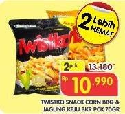 Promo Harga TWISTKO Snack Jagung Bakar BBQ, Jagung Bakar, Keju Bakar per 2 pouch 70 gr - Superindo