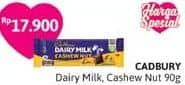 Promo Harga Cadbury Dairy Milk Original, Cashew Nut 90 gr - Alfamidi