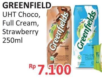 Promo Harga Greenfields UHT Full Cream, Strawberry, Choco Malt 250 ml - Alfamidi