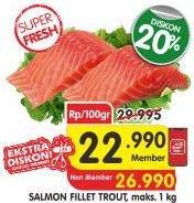 Promo Harga Salmon Fillet Trout per 100 gr - Superindo