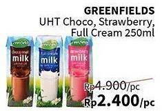 Promo Harga GREENFIELDS UHT Choco, Strawberry, Full Cream 250 ml - Alfamidi