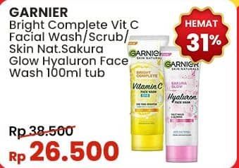 Promo Harga Garnier Facial Cleanser Bright Complete Vitamin C Super Whip Foam, Bright Complete Face Scrub, Sakura Glow Hyaluron Whip Foam 100 ml - Indomaret