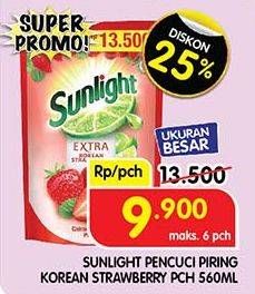 Promo Harga Sunlight Pencuci Piring Korean Strawberry 560 ml - Superindo