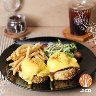 Promo Harga JCO Egg Benedict  - JCO