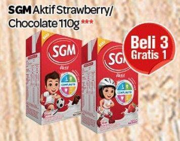 Promo Harga SGM Aktif Susu Cair Strawberry, Chocolate 110 ml - Carrefour