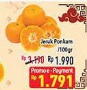 Promo Harga Jeruk Ponkam per 100 gr - Hypermart