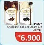 Promo Harga Glico Pejoy Stick Chocolate, Cookies Cream 37 gr - Alfamidi
