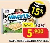 Promo Harga TANGO Waffle Milk 130 gr - Superindo