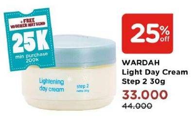 Promo Harga WARDAH Lightening Day Cream Step 2 30 gr - Watsons