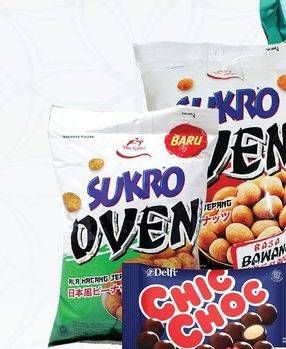 Promo Harga Dua Kelinci Kacang Sukro Oven Rasa Bawang, Oven Rasa Jagung Bakar, Oven Pedas 100 gr - Hypermart