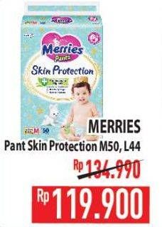 Promo Harga Merries Pants Skin Protection M50, L44 44 pcs - Hypermart