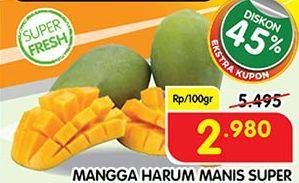 Promo Harga Mangga Harum Manis Super per 100 gr - Superindo