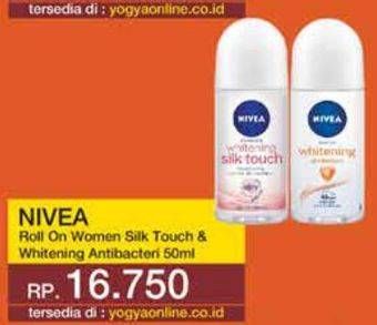 Promo Harga NIVEA Deo Roll On Whitening Silk Touch, Whitening Antibakteri 50 ml - Yogya