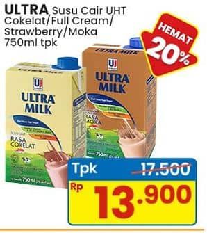 Promo Harga Ultra Milk Susu UHT Coklat, Full Cream, Stroberi, Moka 750 ml - Indomaret