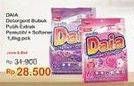 Promo Harga DAIA Deterjen Bubuk Putih, + Softener Pink, + Softener Violet 1800 gr - Indomaret