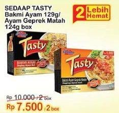 Promo Harga SEDAAP Tasty Bakmi Ayam, Ayam Geprek Matah per 2 box 129 gr - Indomaret