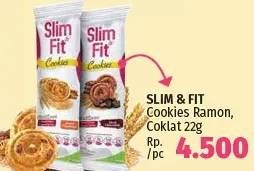 Promo Harga SLIM & FIT Cookies Dark Chocolate, Raisin Cinnamon 22 gr - LotteMart
