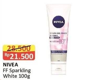 Promo Harga NIVEA Facial Foam Sparkling White 100 ml - Alfamart