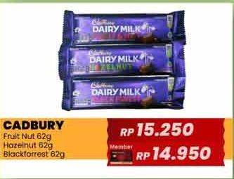 Promo Harga Cadbury Dairy Milk Black Forest, Fruit Nut, Hazelnut 62 gr - Yogya