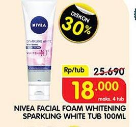 Promo Harga NIVEA Facial Foam Sparkling White 100 ml - Superindo