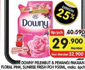 Promo Harga Downy Pewangi Pakaian Floral Pink, Sunrise Fresh 900 ml - Superindo