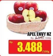 Promo Harga Apel Envy NZ per 100 gr - Hari Hari