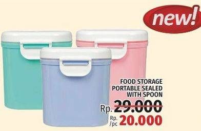 Promo Harga Food Storage Portable Sealed With Spoon  - LotteMart