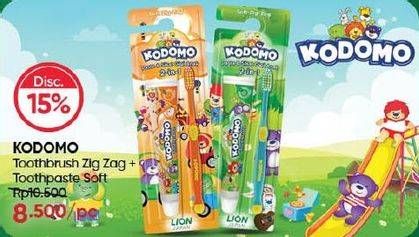 Promo Harga Kodomo Toothbrush & Toothpaste  2 in 1 Soft Zig Zag 2 pcs - Guardian