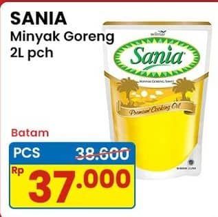 Promo Harga Sania Minyak Goreng 2000 ml - Indomaret