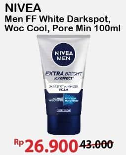 Promo Harga Nivea Men Facial Foam Extra White Dark Spot, White Oil Clear Anti-Shine + Purify, Bright Oil Clear Pore Minimizing Scrub 100 ml - Alfamart
