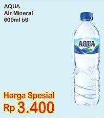 Promo Harga AQUA Air Mineral 600 ml - Indomaret