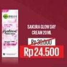 Promo Harga Garnier Sakura White Cream Day 20 ml - Alfamart