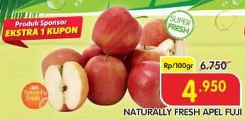 Promo Harga Naturally Fresh Apel Fuji per 100 gr - Superindo