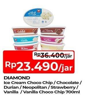 Promo Harga Diamond Ice Cream Chocolate With Chocolate Chip, Cokelat, Durian, Neapolitan, Stroberi, Vanila, Vanilla With Chocolate Chip 700 ml - TIP TOP