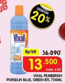 Promo Harga Vixal Pembersih Porselen Blue Extra Kuat, Green Kuat Harum 780 ml - Superindo