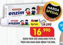 Promo Harga Enzim Pasta Gigi Anak Tutty Fruity, Strawberry 63 gr - Superindo